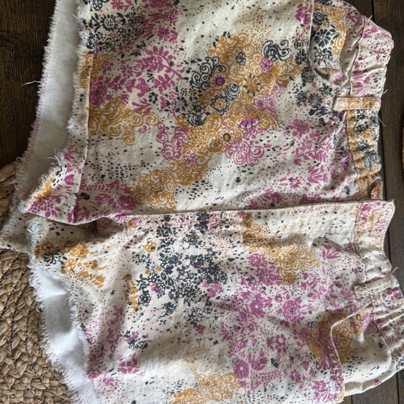 Anthropologie Pilcro Scrunchie Shorts High Rise Denim White Floral Women's - Picture 3 of 7